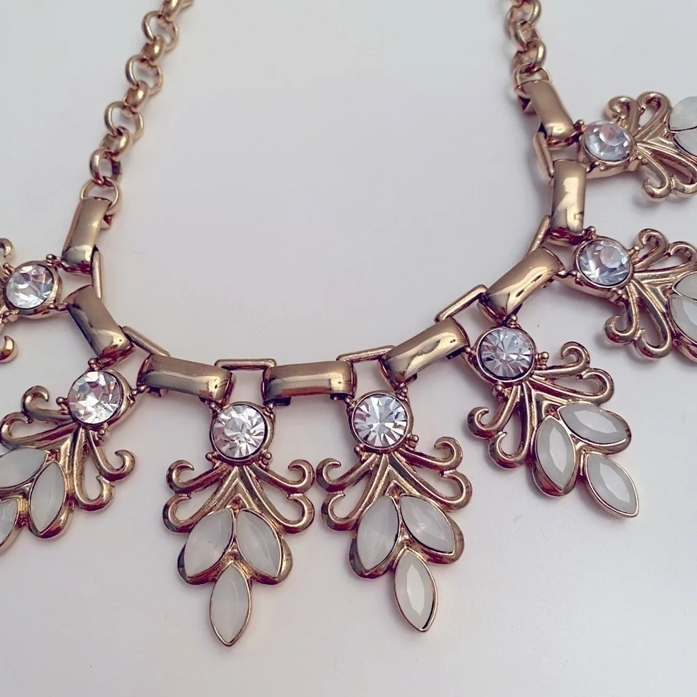 Beautiful statement necklace